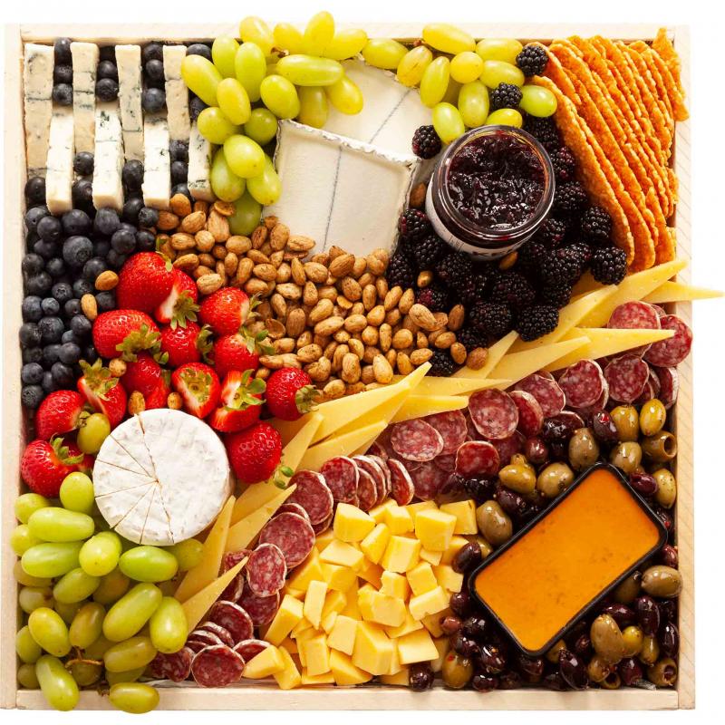 Large California Favorites Cheese Board