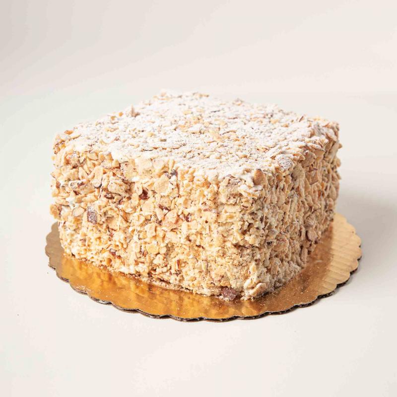 Toasted Almond Crunch Cake